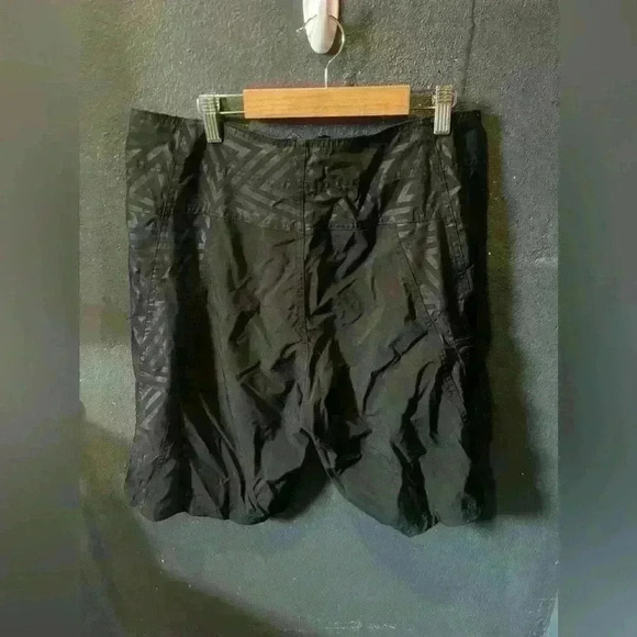 Men’s Ocean Current Black Board Shorts Velcro Tie Small - Picture 7 of 7